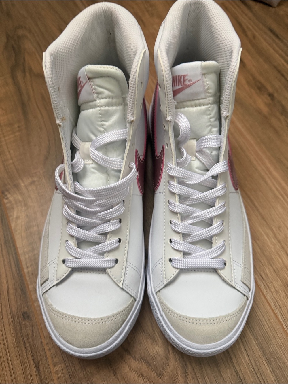 Nike High Top Blazers size 7 youth